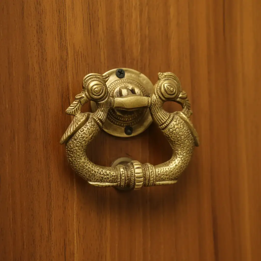 Elegant Brass Peacock Door Pull Handle - Traditional Cabinet Hardware - Image 2