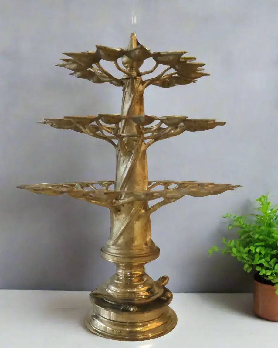 Tree-Shaped Bronze MultiWicks Oil Lamp – Perfect for Temples & Homes - Image 3