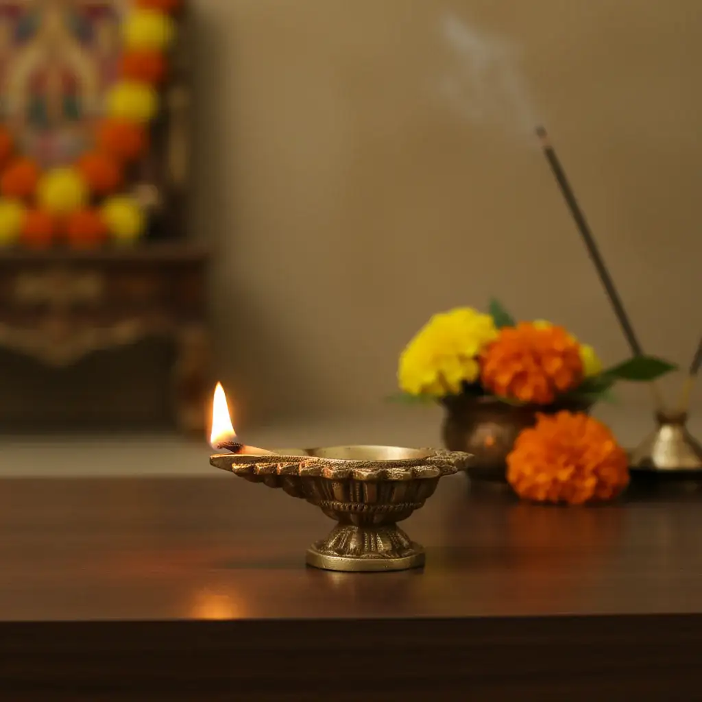 Intricately Carved Brass Base Diya - Image 2