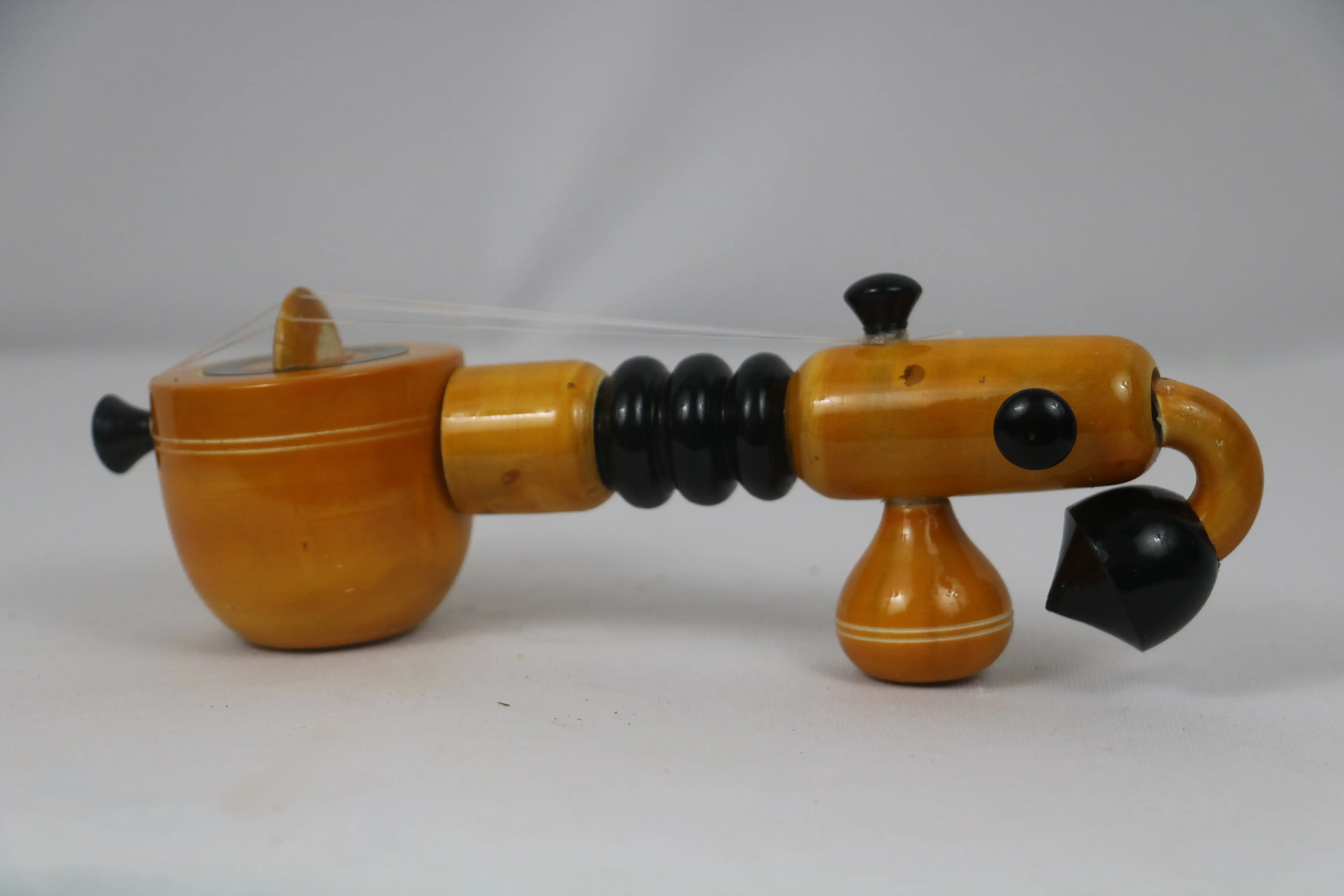 Classic Wooden Veena from Channapatna – Cultural Craftsmanship - Image 2