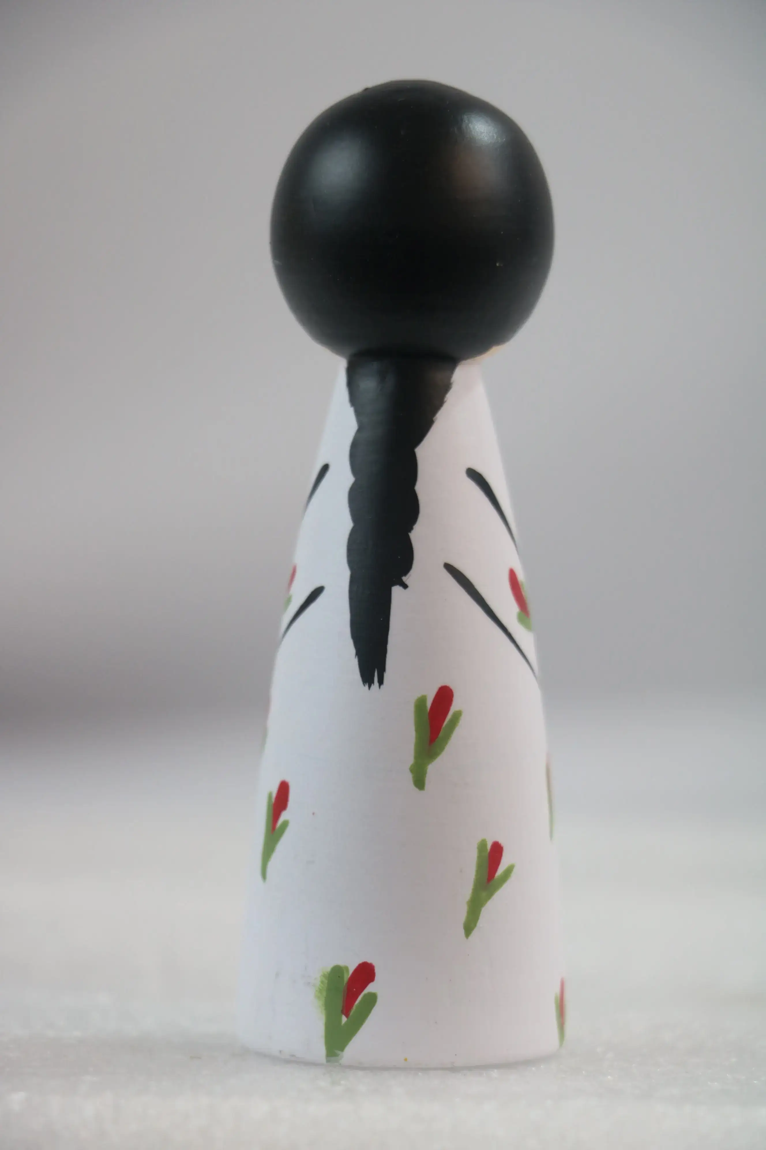 Cute Girl Peg Doll – Eco-Friendly, Handcrafted with Non-Toxic Colors - Image 4