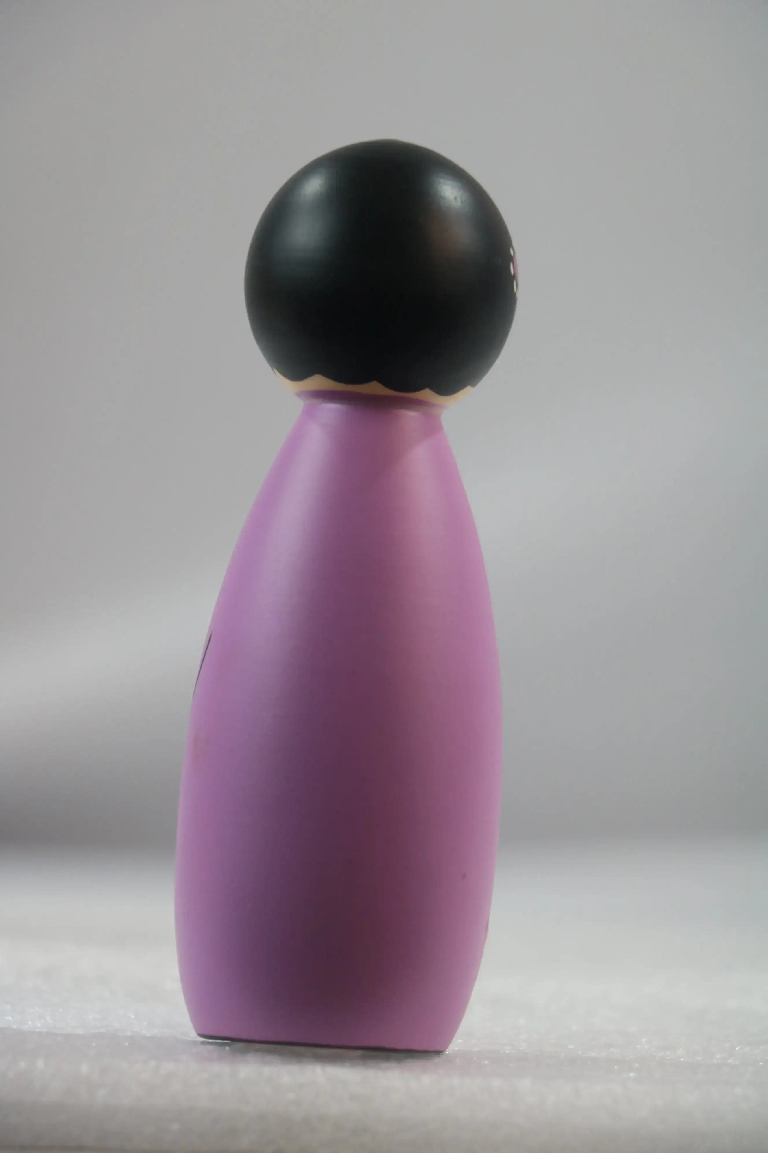 Elegant Women Peg Doll – Safe Non-Toxic Paint Finish - Image 2