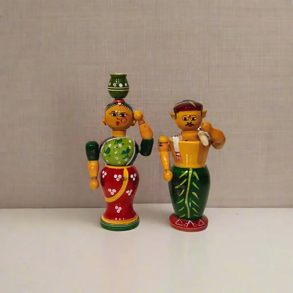 The Etikoppaka Village Couple - A Portrait of Rural Life in Lacquerware