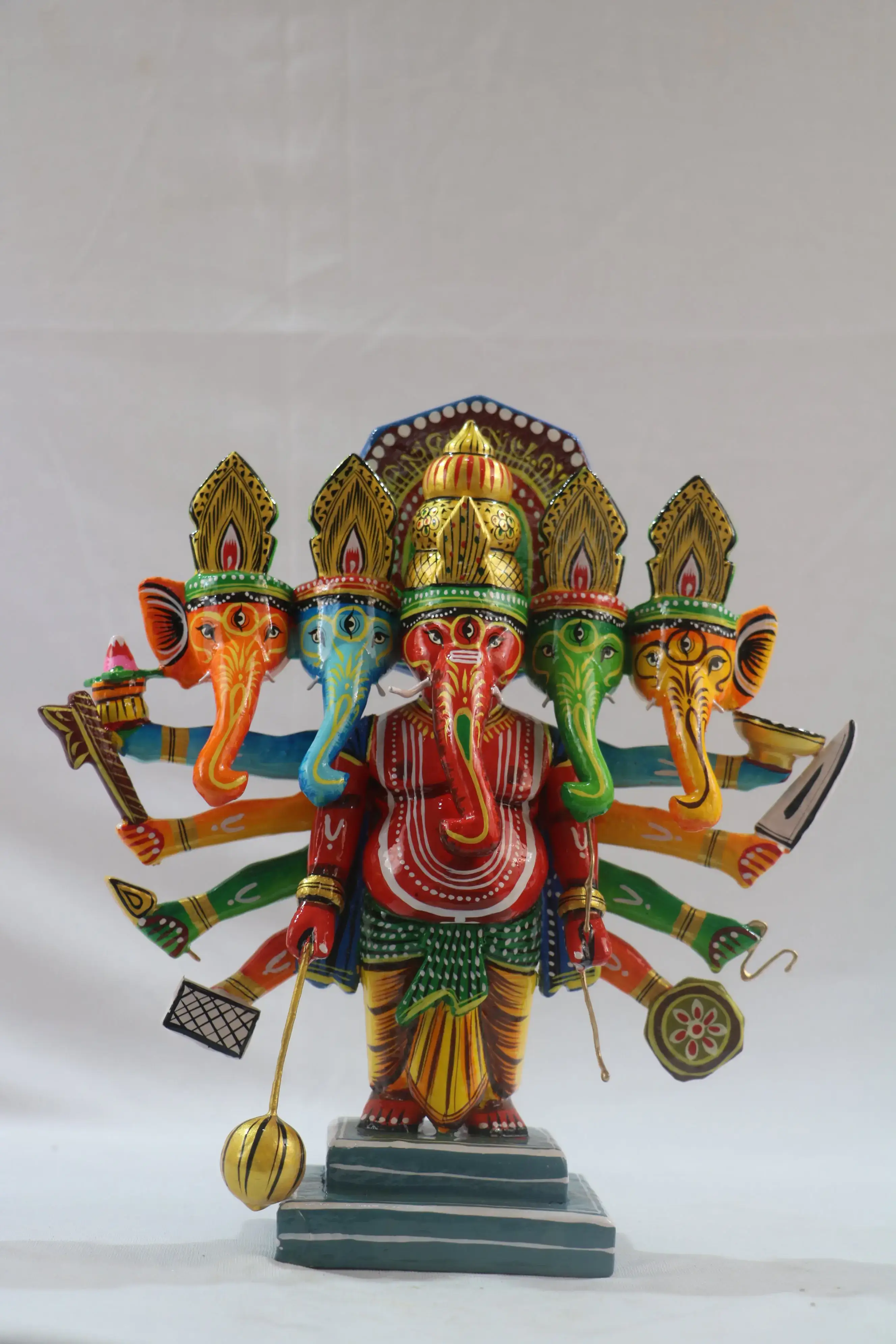 Handcrafted Panchamukhi Ganesha – Auspicious Idol for Pooja & Gifting - Image 2