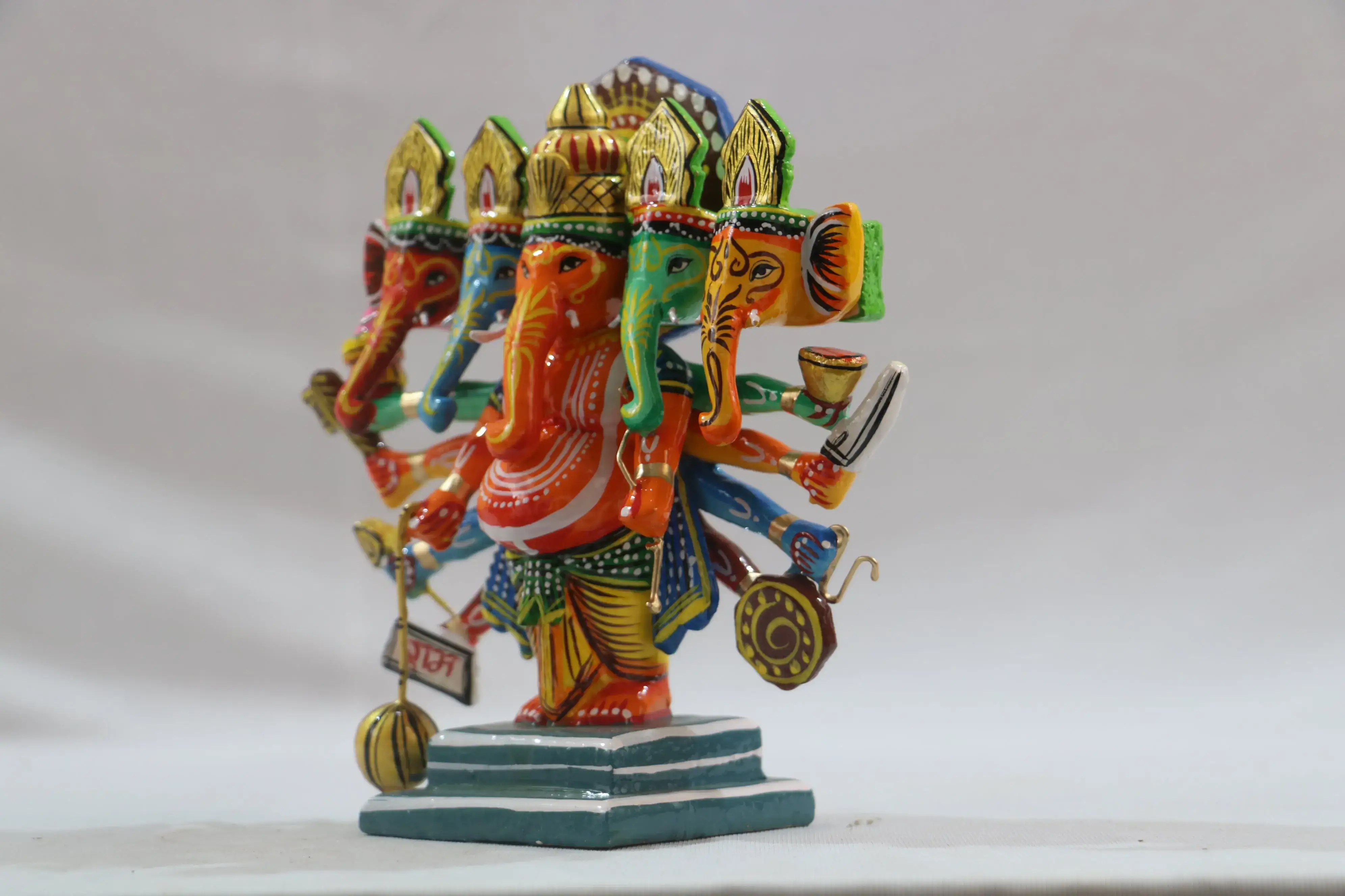 Handcrafted Panchamukhi Ganesha – Auspicious Idol for Pooja & Gifting - Image 3