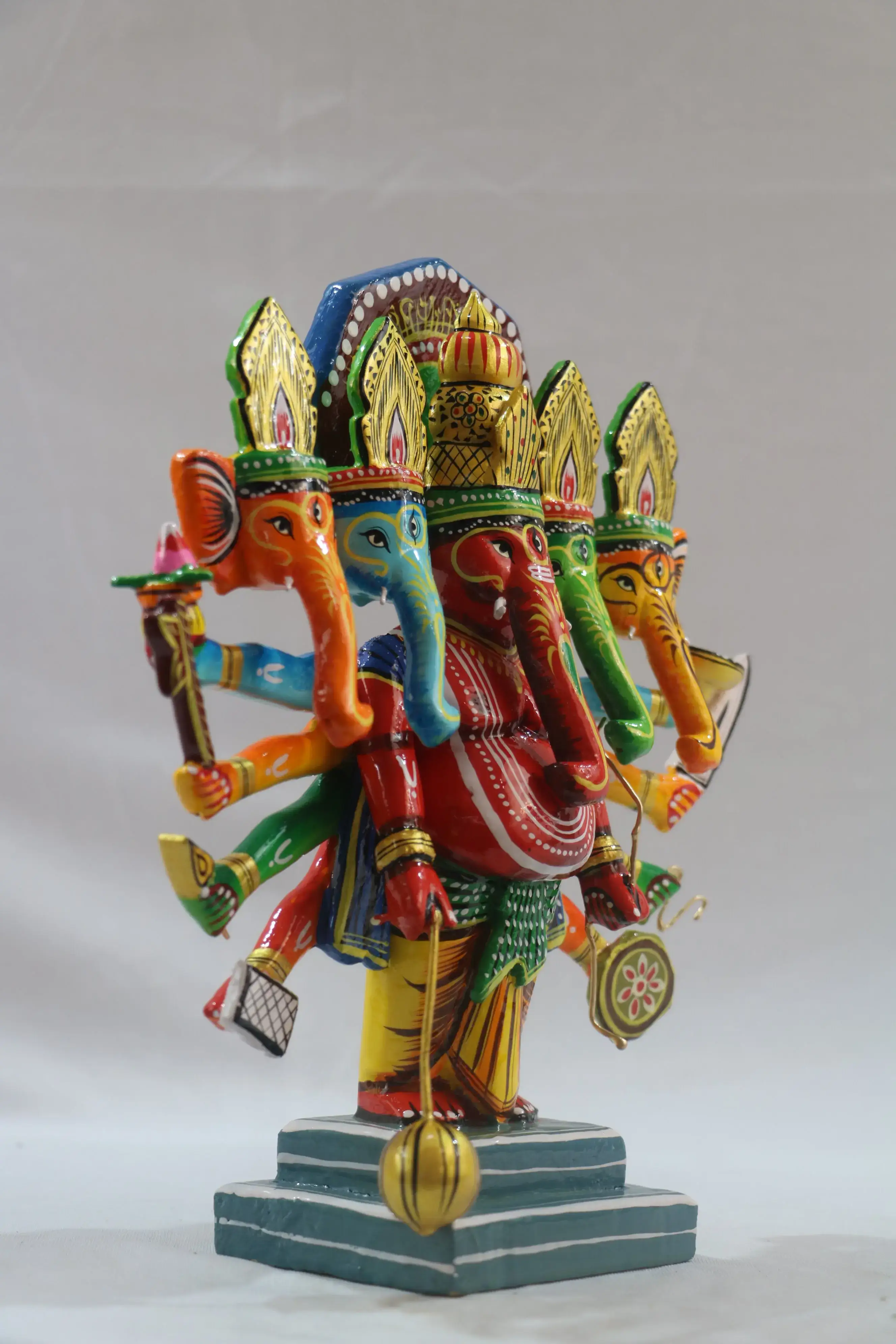 Handcrafted Panchamukhi Ganesha – Auspicious Idol for Pooja & Gifting - Image 7