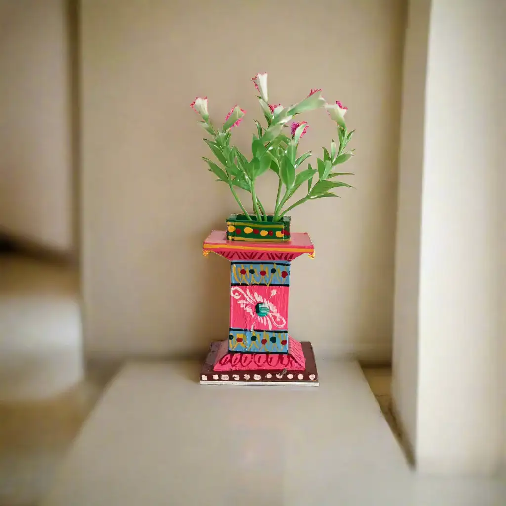 Kondapalli Handcrafted Tulasi Kota (Holy Basil Planter Stand) â Auspicious Home DĂ©cor