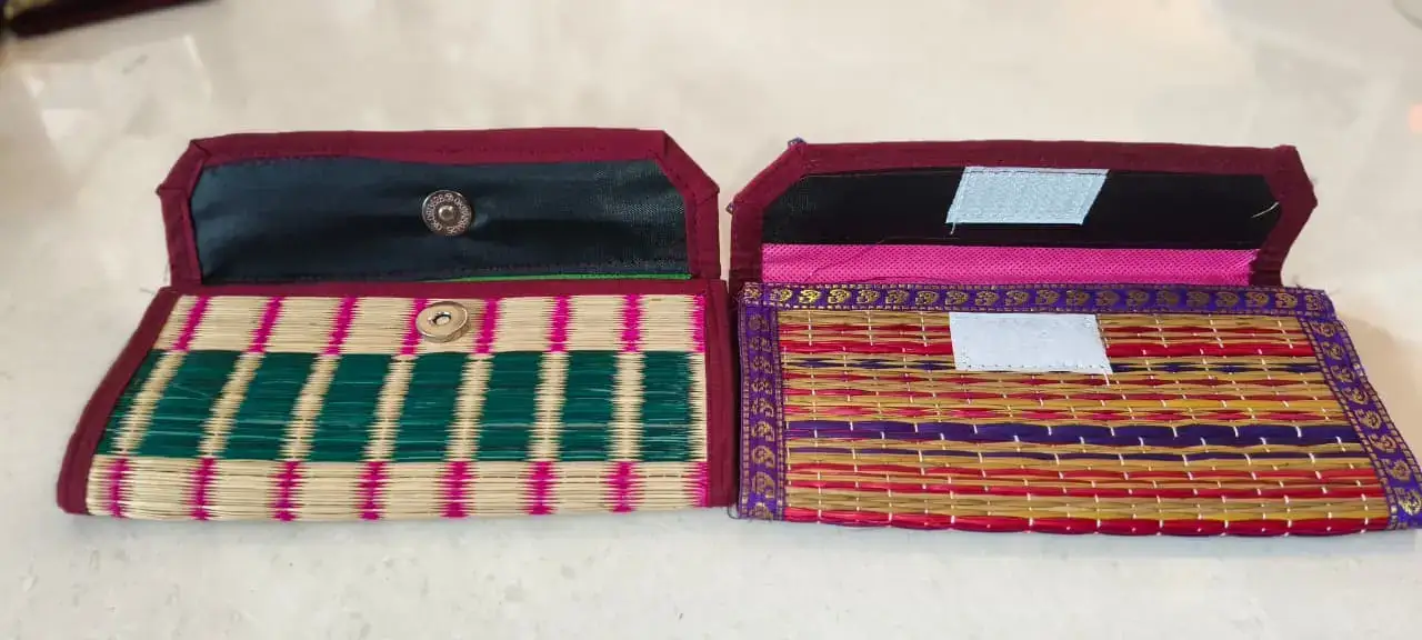 Handwoven Korai Grass Wallets – Naturally Stylish - Image 5