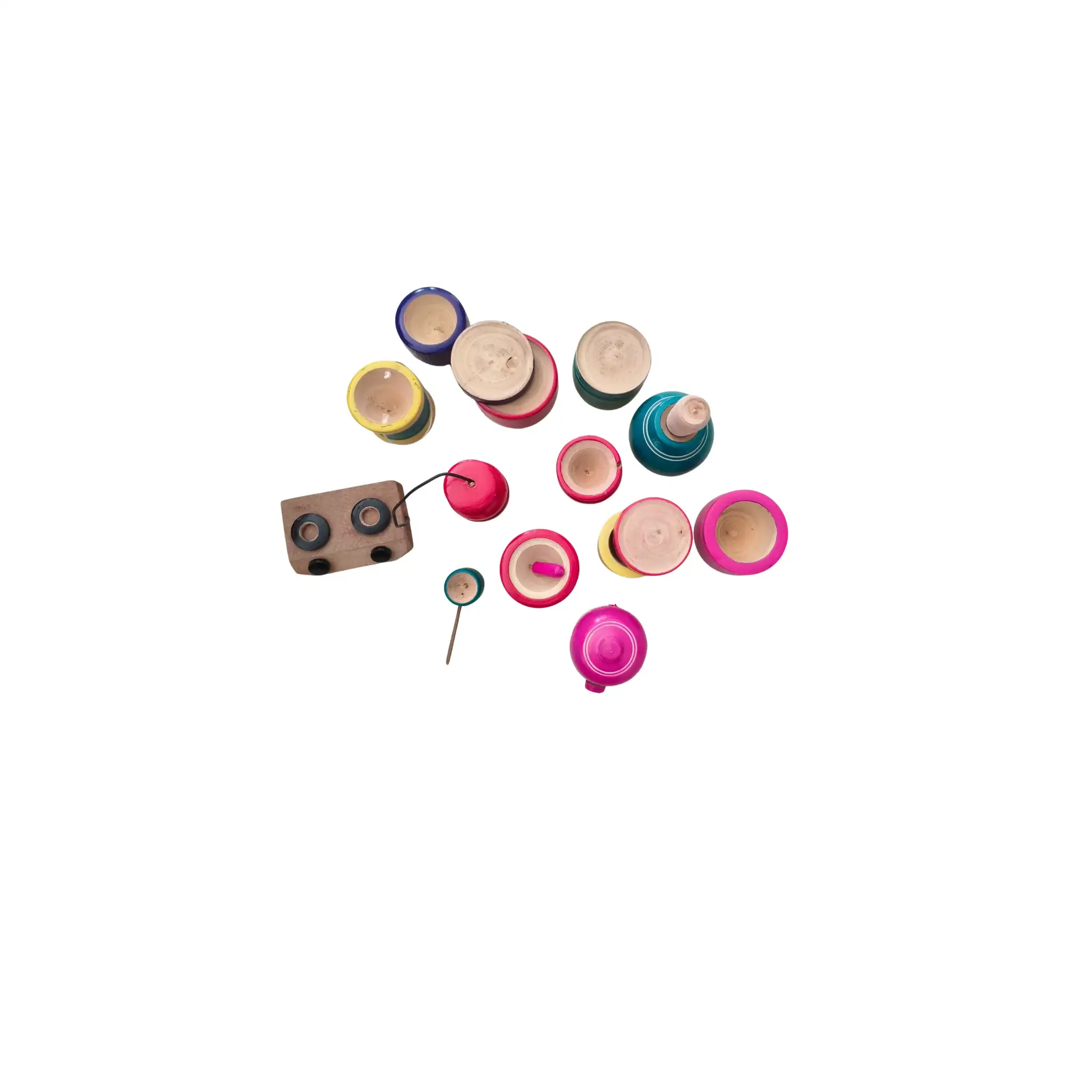 Handcrafted Lacquerware Kids' Kitchen Toy Set - Image 3