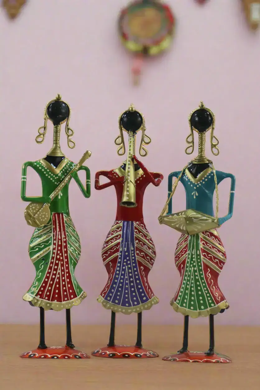 Iron Handpainted Lady Standing Musician Set of 3 Decorative Showpiece - Image 3