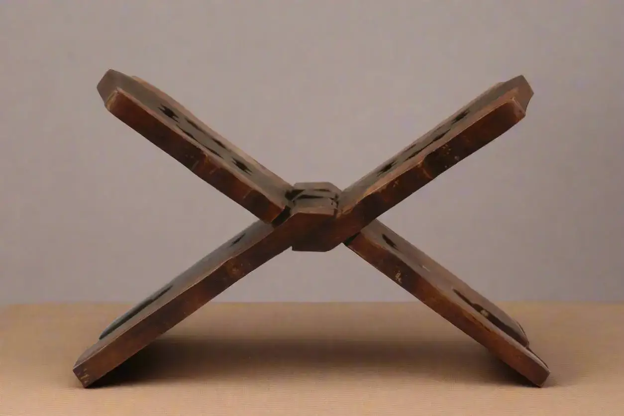 Handcrafted Rosewood Book Reader Stand – Elegant Desk Accessory - Image 3