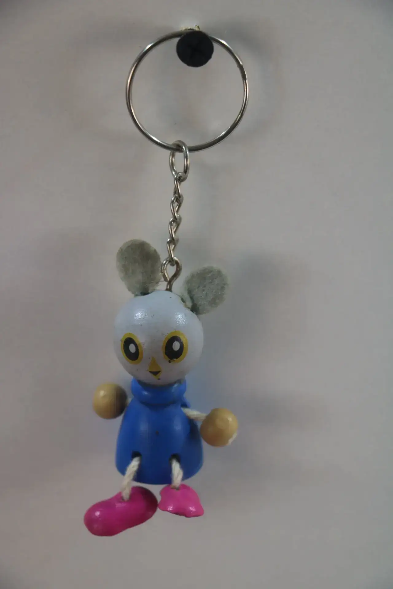 Natural Wood Cat Key Rings – Stylish & Lightweight Keychains