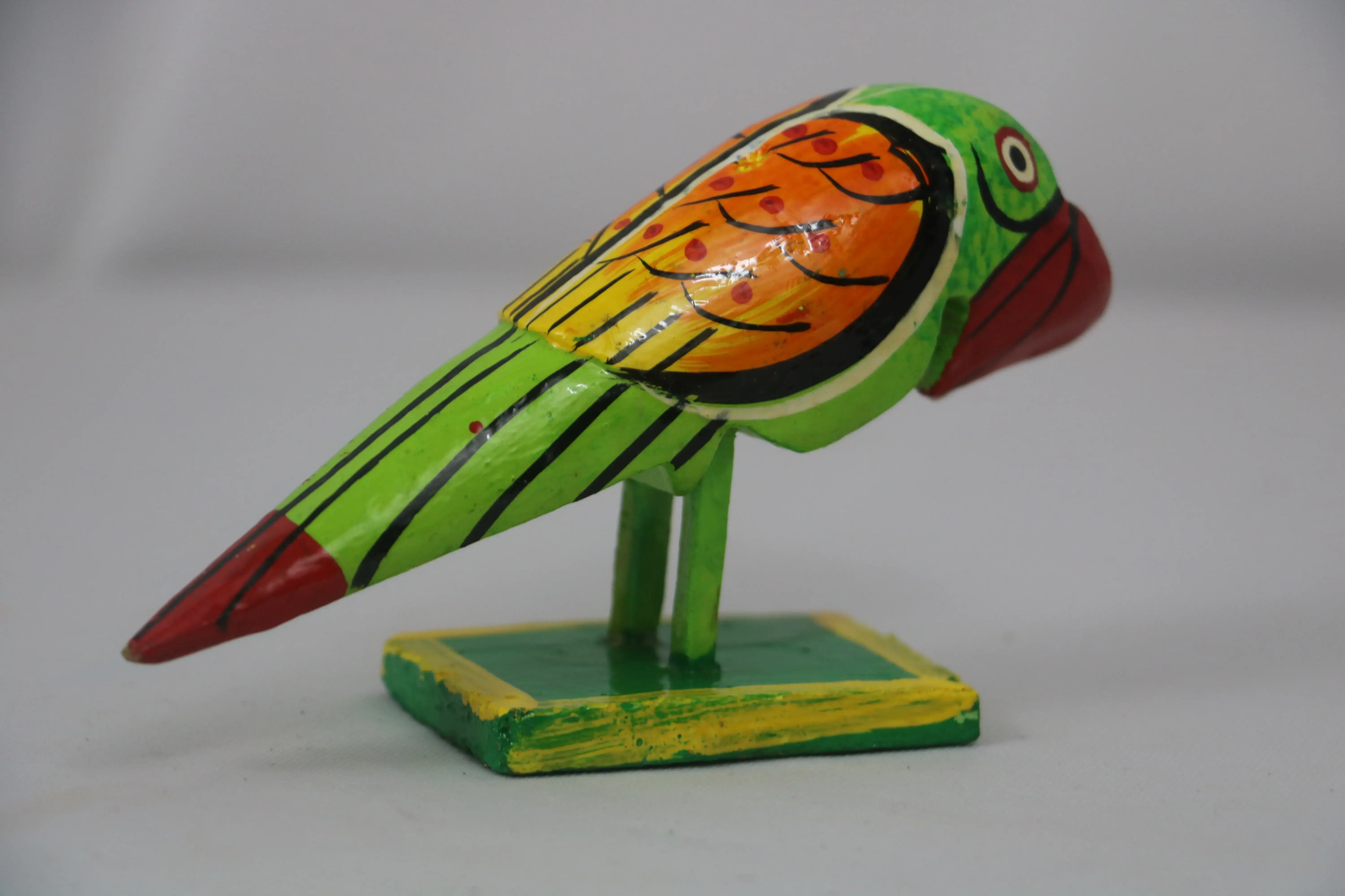 Traditional Wooden Parrots – Bright Hand-Painted Decorative Bird Set - Image 2